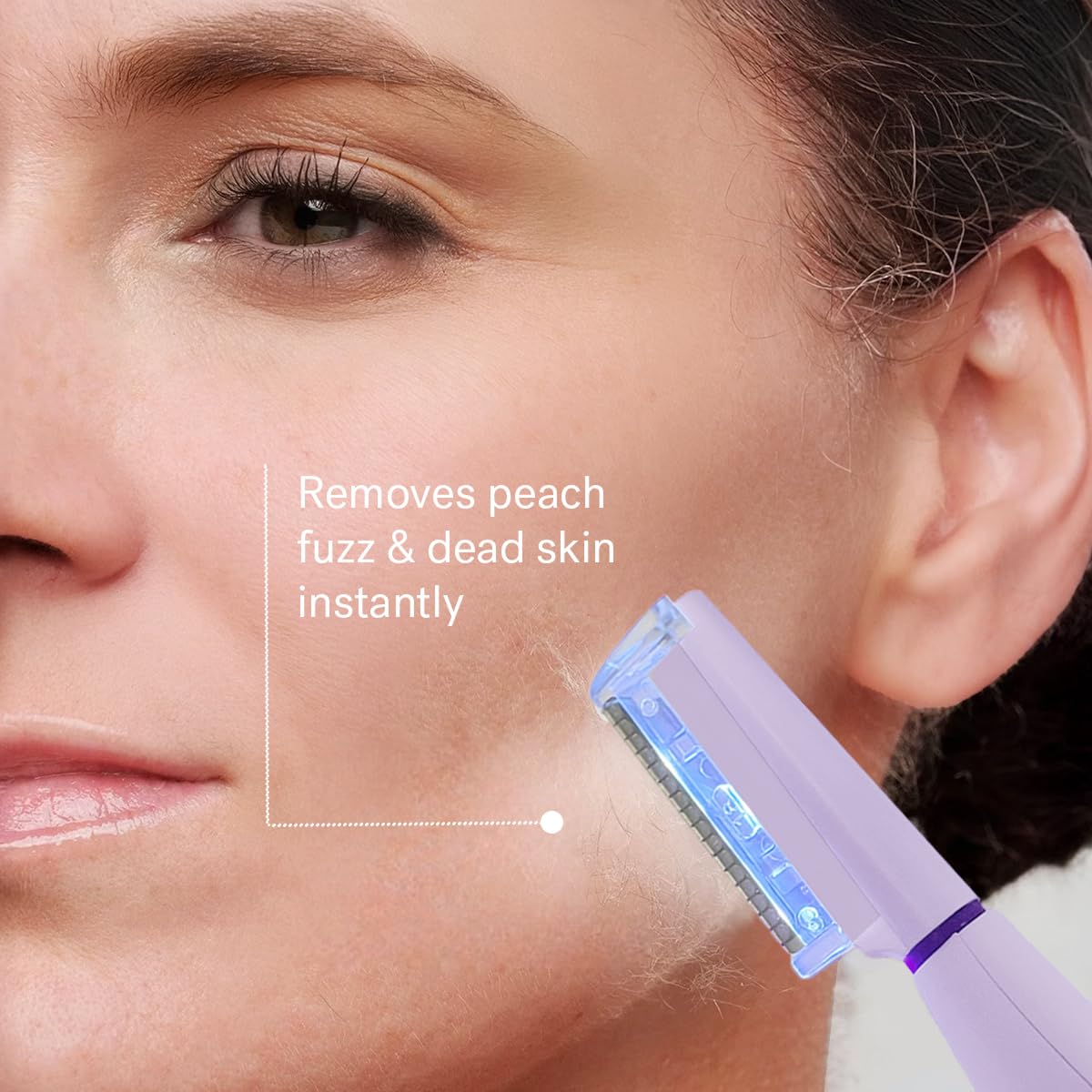 Michael Todd Beauty Sonicsmooth Pro+ Dermaplane Razor for Women Face + Eyebrow trimmer Dermaplaning System w/LED Light Peach Fuzz Remover -16 Dermaplaning Blades & 2 Microsmooth Exfoliation Tips